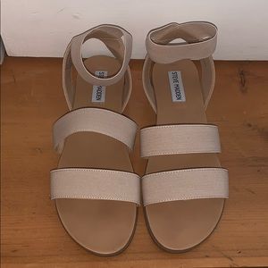Steve Madden 3 Strap Sandals